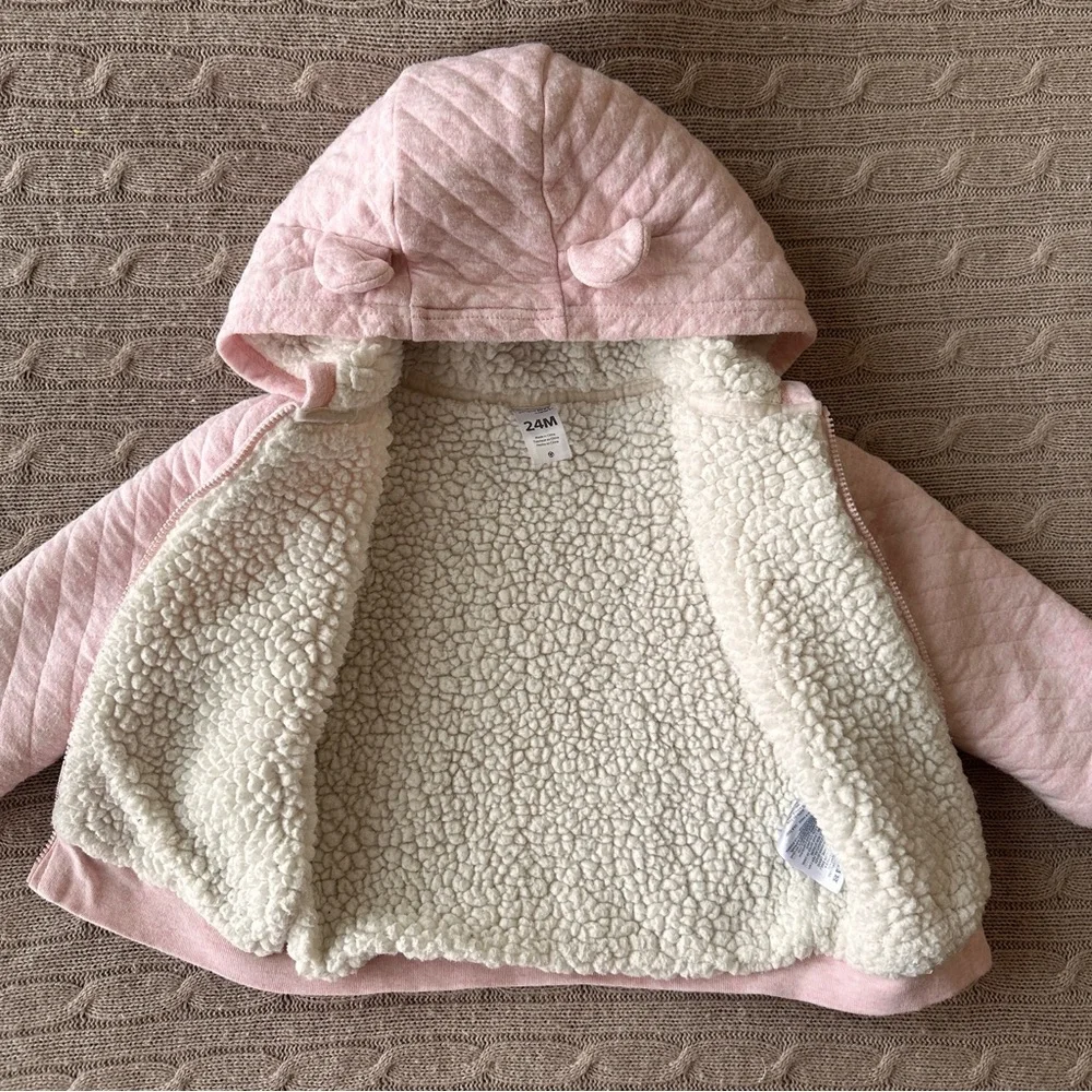 EUC Carter’s Baby Girl Quilted Baby Bear Sherpa Lined Hoodie, Pink, 24 Months